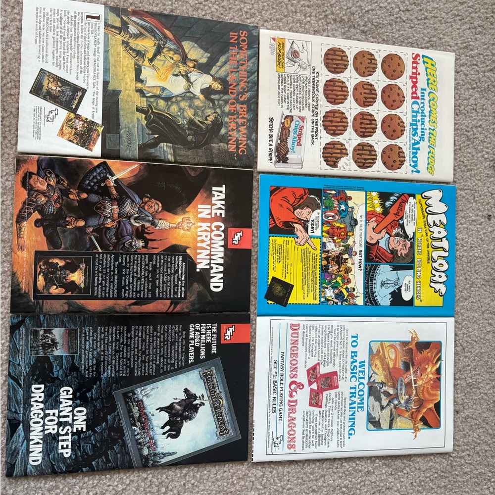 DC Comics Colorful Comic Book Set - Picture 10 of 10